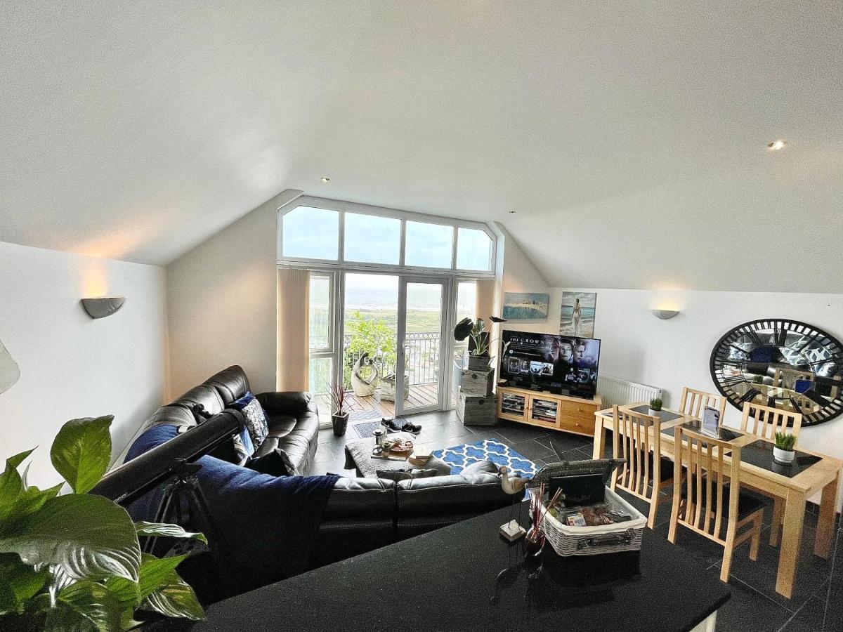 The Mermaids Watch Pendine Dog Friendly With Cymru Holidays ภายนอก รูปภาพ