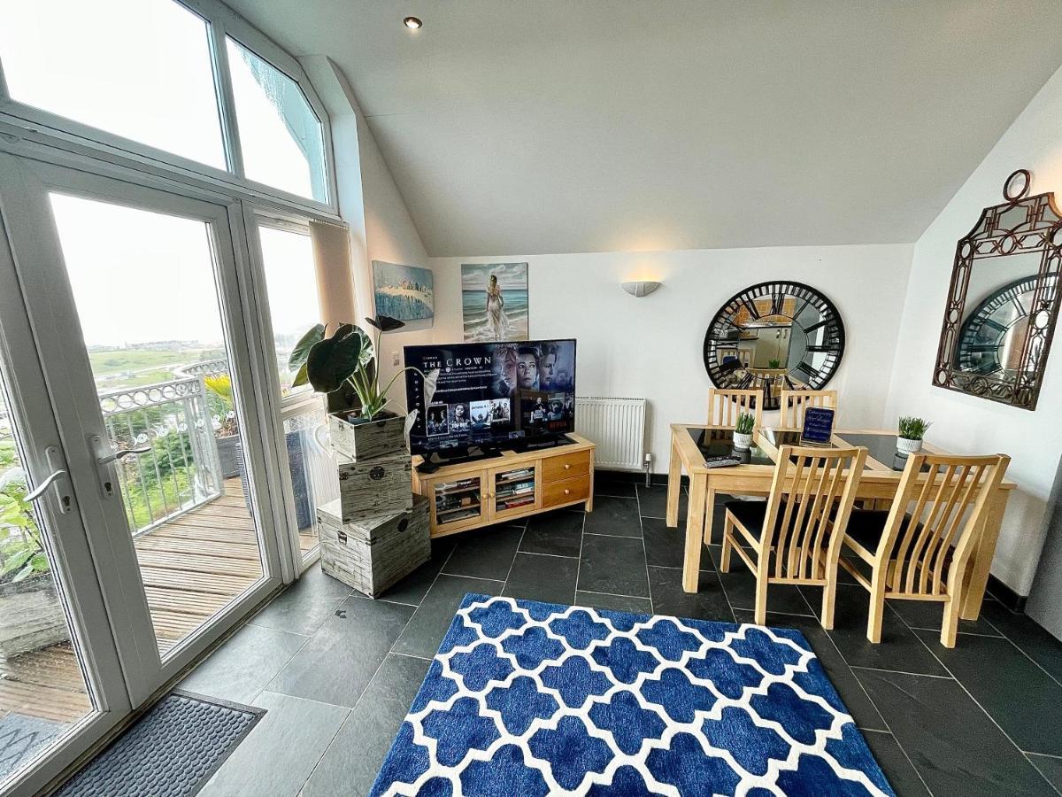 The Mermaids Watch Pendine Dog Friendly With Cymru Holidays ภายนอก รูปภาพ